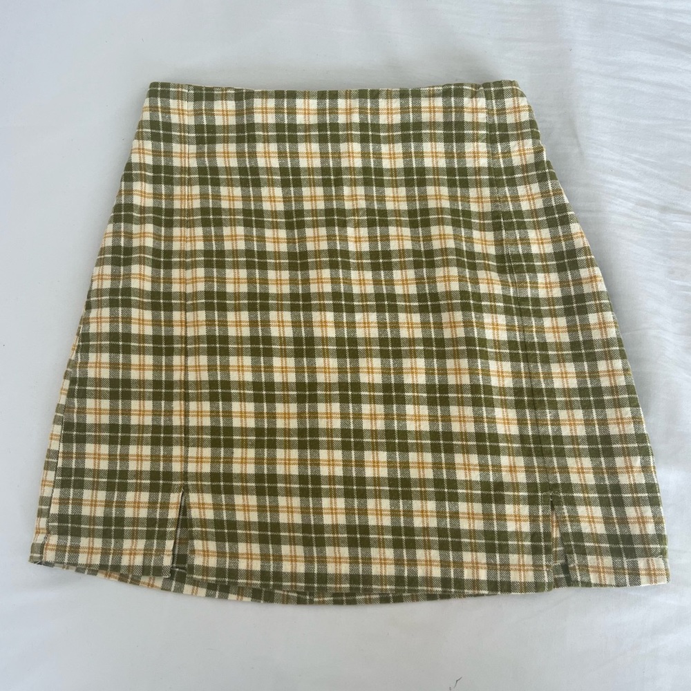 brandy melville plaid skirt